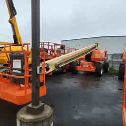 2015 JLG 800S Boom Lift