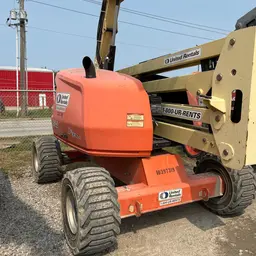 2015 JLG 450AJ Articulating Boom Lift