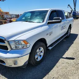 2019 Dodge 1500CREWSLTG4WD Pickup Truck